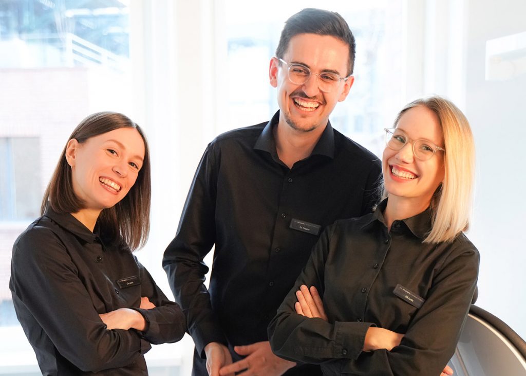 Das Team der Praxis für Zahnerhaltung Leipzig.